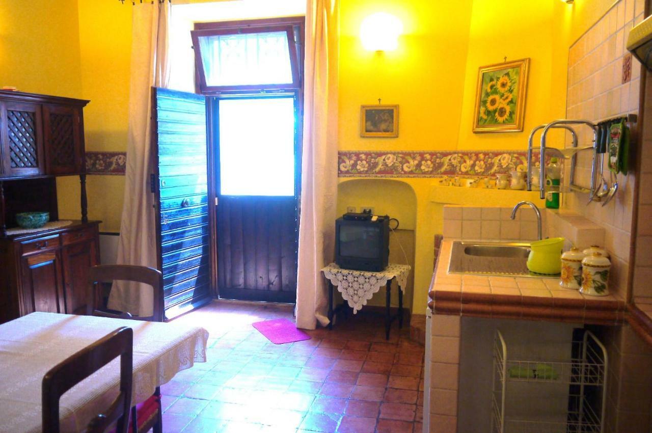 Roma - Quarto Del Cuore Villa Exterior photo